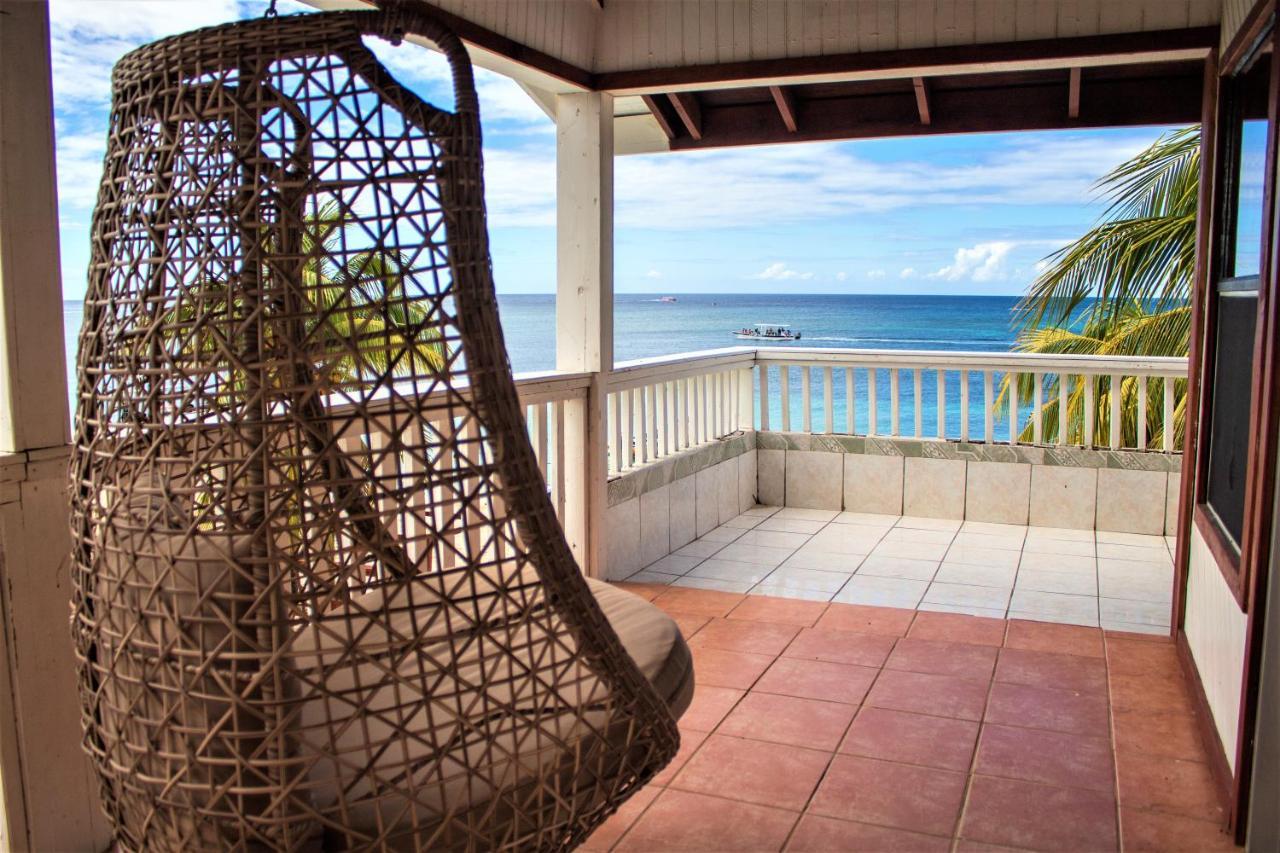 Coconut Tree West Bay Hotel Exterior photo